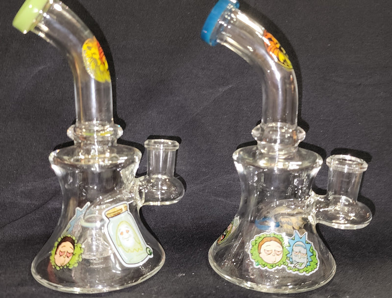 Small Design Water Pipe - Premium  from H&S WHOLESALE - Just $15.00! Shop now at H&S WHOLESALE